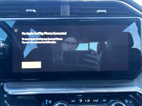 Used 2022 GMC Sierra 1500 Denali Ultimate image 43