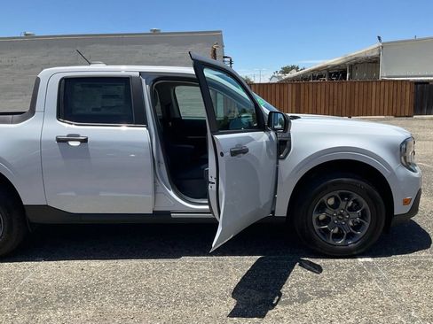 New 2026 Ford Maverick XLT FWD image 30