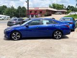 Used 2022 Hyundai Elantra Limited w/ Cargo Package image 3