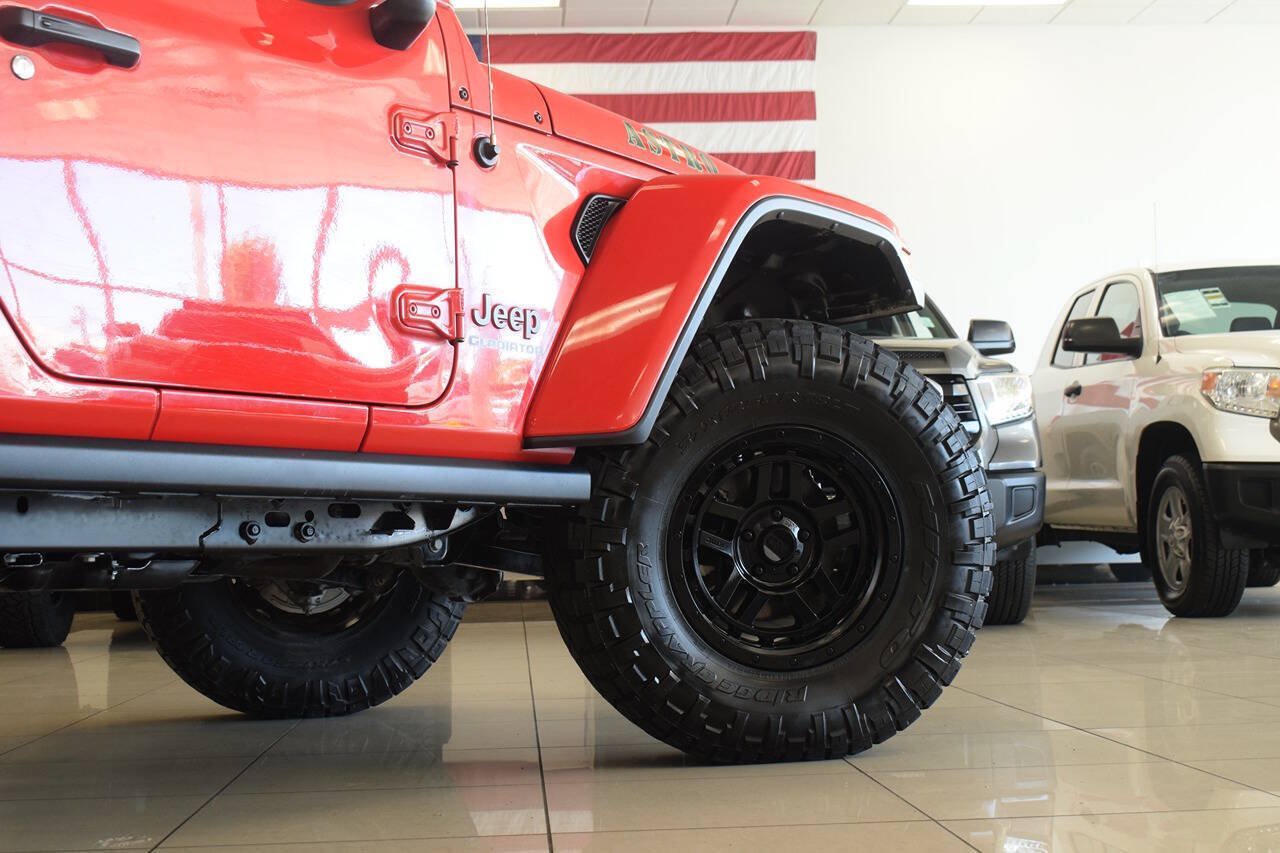 Used 2020 Jeep Gladiator Rubicon AWD/4WD image 17