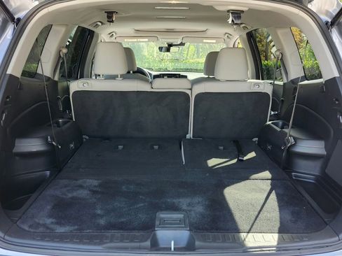 Certified 2022 Honda Pilot Special Edition image 10