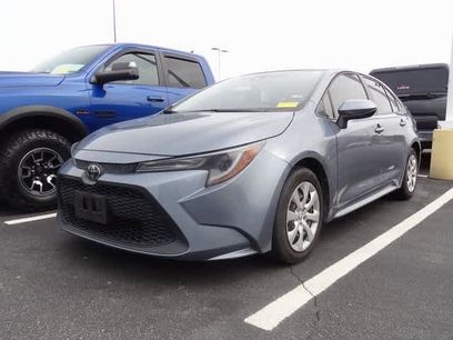 Used 2020 Toyota Corolla LE w/ Carpet Mat Package (TMS)