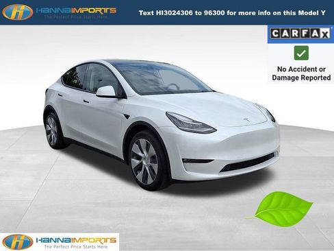 Used 2021 Tesla Model Y Long Range AWD/4WD image 1