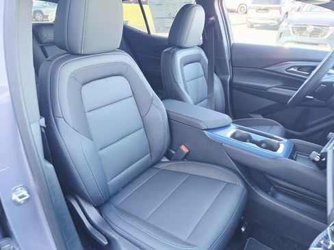 New 2026 Chevrolet Equinox EV LT image 12