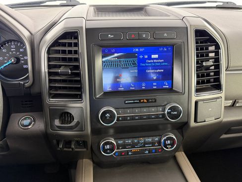 Used 2020 Ford Expedition XLT w/ Equipment Group 202A image 25