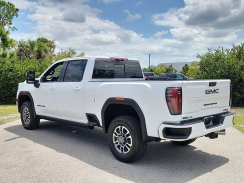 New 2026 GMC Sierra 2500 AT4 w/ AT4 Premium Plus Package AWD/4WD image 3