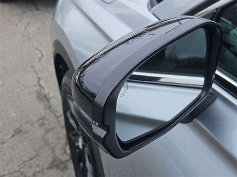 Certified 2025 Honda CR-V Sport-L image 23