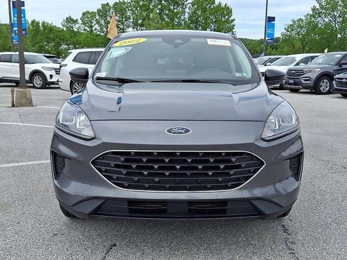 Certified 2022 Ford Escape SE w/ SE Sport Appearance Package AWD/4WD image 3
