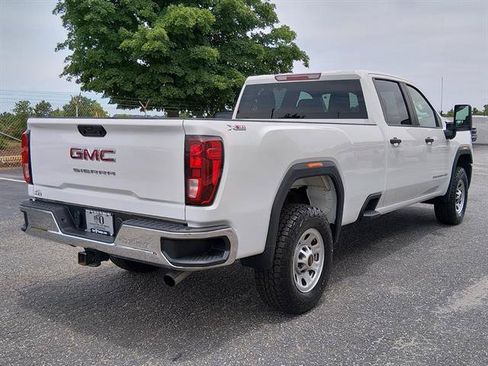 Used 2024 GMC Sierra 2500 Pro w/ Convenience Package AWD/4WD image 3