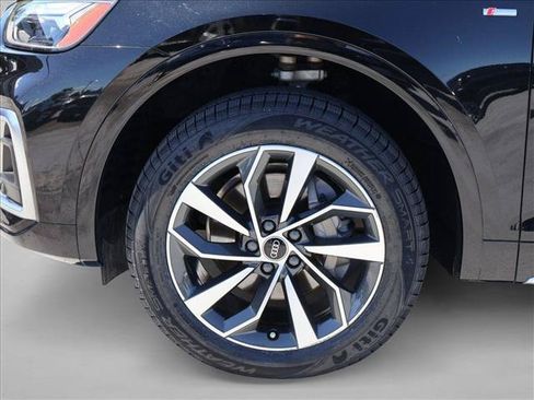 Used 2023 Audi Q5 2.0T Premium Plus w/ Premium Plus Package AWD/4WD image 29