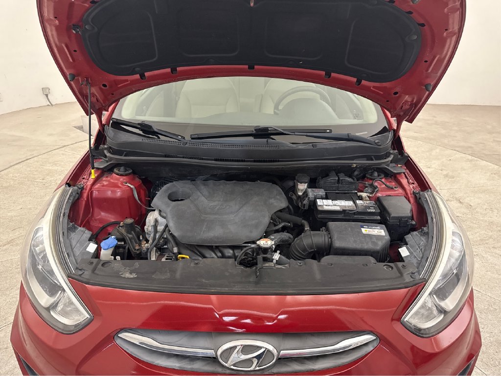 Used 2017 Hyundai Accent SE FWD image 14