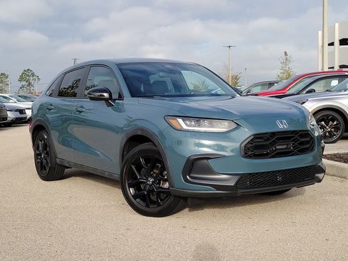 Used 2024 Honda HR-V Sport image 32