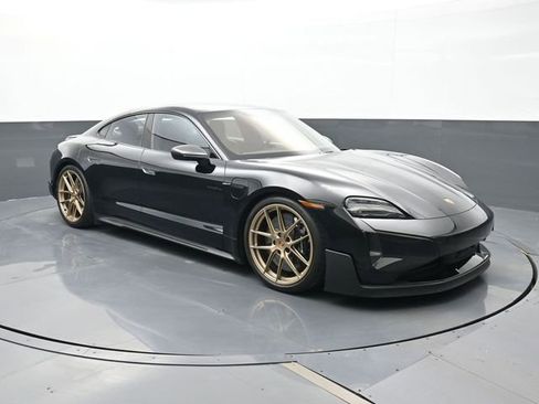 Certified 2025 Porsche Taycan Turbo GT image 24