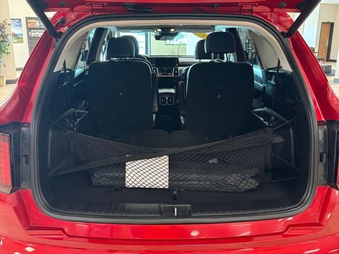 Used 2023 Kia Sorento EX image 8