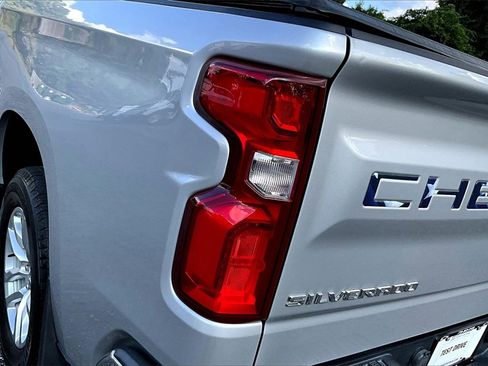 Certified 2020 Chevrolet Silverado 1500 LTZ w/ LTZ Plus Package image 21