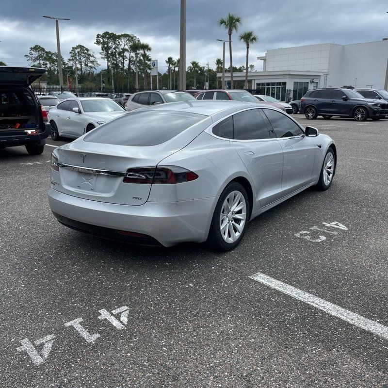 Used 2017 Tesla Model S 75D AWD/4WD image 3