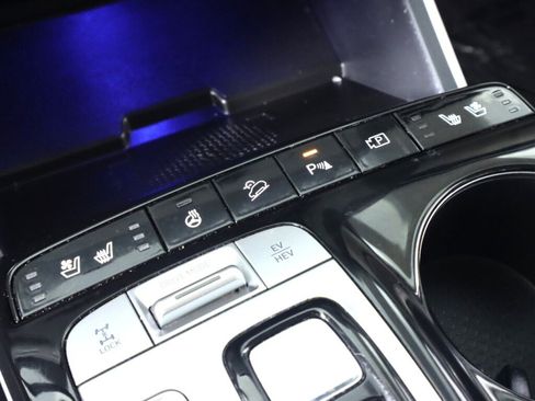 Used 2022 Hyundai Tucson Limited image 22