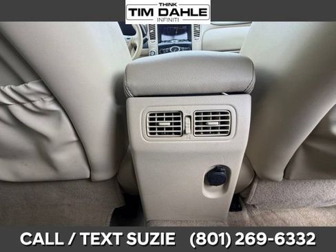 Used 2012 INFINITI FX35 AWD w/ Premium Pkg image 17