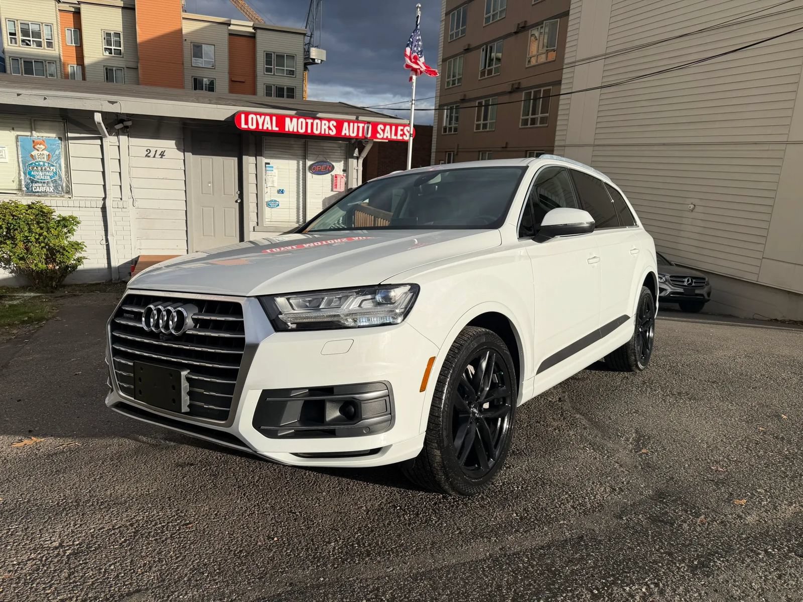 Used 2018 Audi Q7 3.0T Prestige AWD/4WD image 4