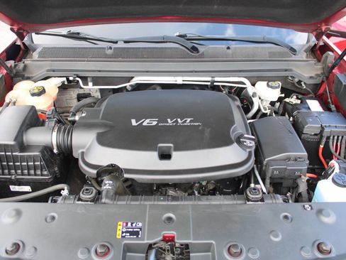 Used 2019 GMC Canyon Denali image 14