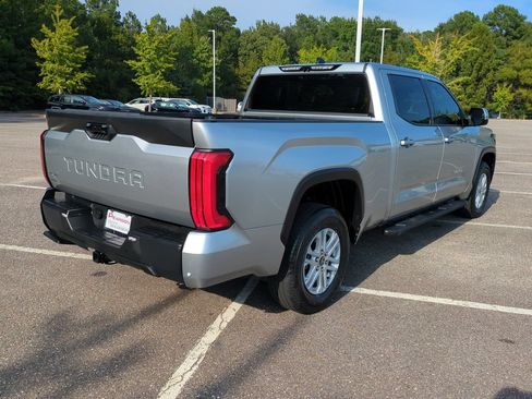 Used 2023 Toyota Tundra SR5 w/ SR5 Premium Package AWD/4WD image 4