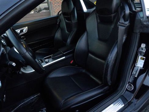 Used 2016 Mercedes-Benz SLK 300 image 21