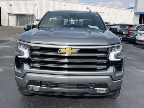 Certified 2023 Chevrolet Silverado 1500 High Country w/ Technology Package image 7