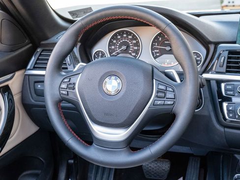 Used 2017 BMW 430i xDrive Convertible image 27