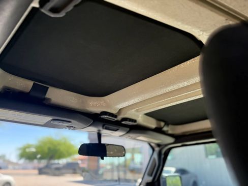 Used 2020 Jeep Wrangler Unlimited Sahara AWD/4WD image 19