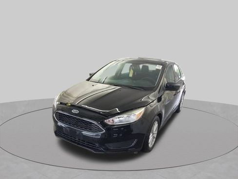 Used 2018 Ford Focus SE FWD image 38