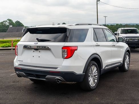 Used 2023 Ford Explorer Limited w/ Equipment Group 301A RWD image 7