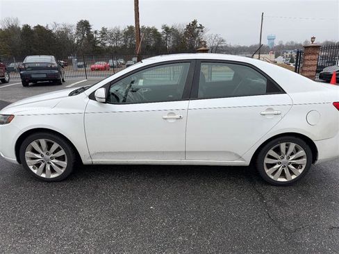 Used 2012 Kia Forte SX image 7