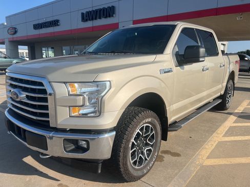Used 2017 Ford F150 XLT w/ Equipment Group 302A Luxury image 3