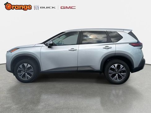 Used 2023 Nissan Rogue SV AWD/4WD image 6