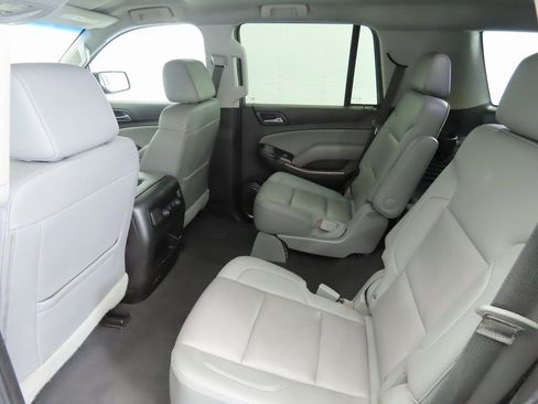 Used 2019 Chevrolet Tahoe LT image 22