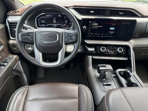 Used 2023 GMC Sierra 1500 Denali w/ Denali Reserve Package AWD/4WD image 29