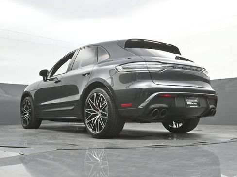 Certified 2024 Porsche Macan GTS AWD/4WD image 31