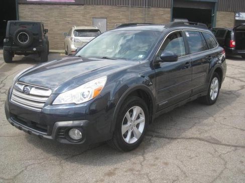 Used 2014 Subaru Outback 2.5i Premium image 1