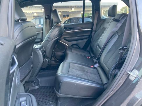 New 2024 Jeep Grand Cherokee Trailhawk w/ Advanced Protech Group II image 23