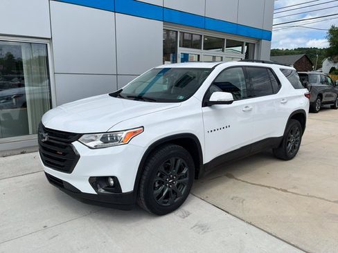 Certified 2021 Chevrolet Traverse RS w/ LPO, Floor Liner Package AWD/4WD image 1