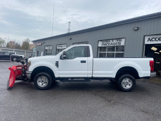 Used 2018 Ford F250 XL w/ Power Equipment Group AWD/4WD image 4