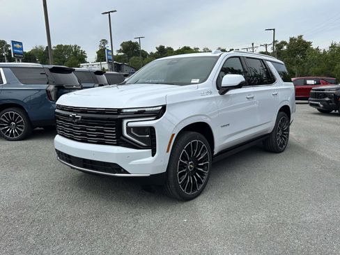 New 2026 Chevrolet Tahoe High Country AWD/4WD image 7