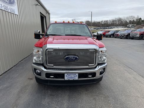 Used 2012 Ford F350 Lariat w/ Chrome Pkg image 3