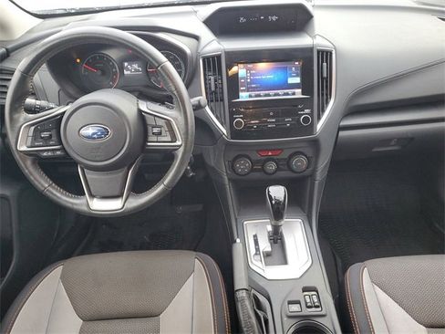 Used 2019 Subaru Crosstrek 2.0i Premium image 11