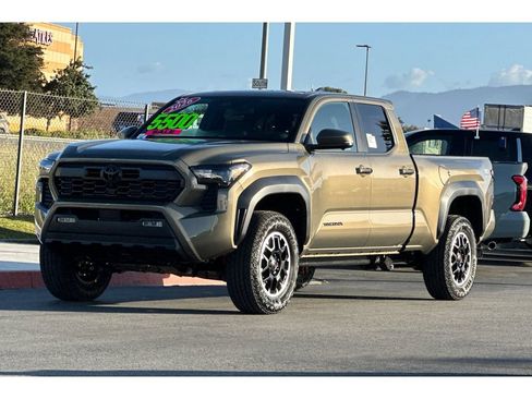 New 2026 Toyota Tacoma TRD Off-Road AWD/4WD image 7