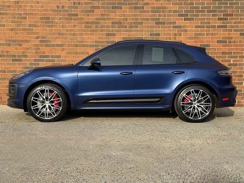Used 2022 Porsche Macan GTS image 2