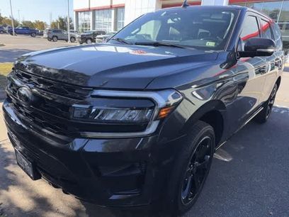 Used 2022 Ford Expedition Limited