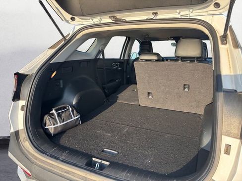 Used 2024 Kia Sportage EX image 21