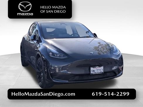 Used 2024 Tesla Model Y Long Range image 1