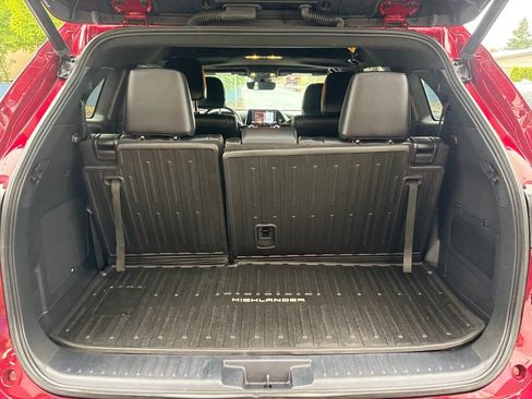 Used 2022 Toyota Highlander XSE image 36